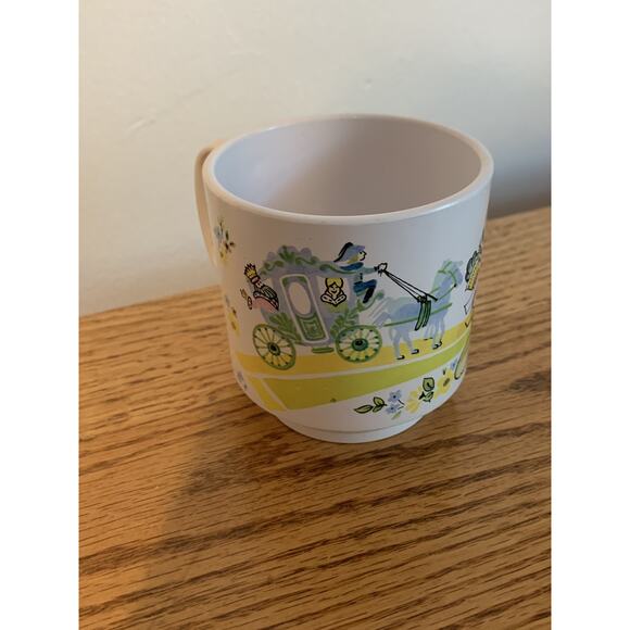 VTG Oneida Deluxe Puss in Boots 4 pc. Cup, 2 bowls and plate Childens Set. CUTE - Picture 9 of 11